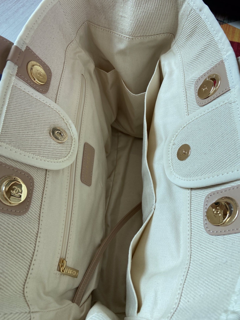 Ch**el shopping bags